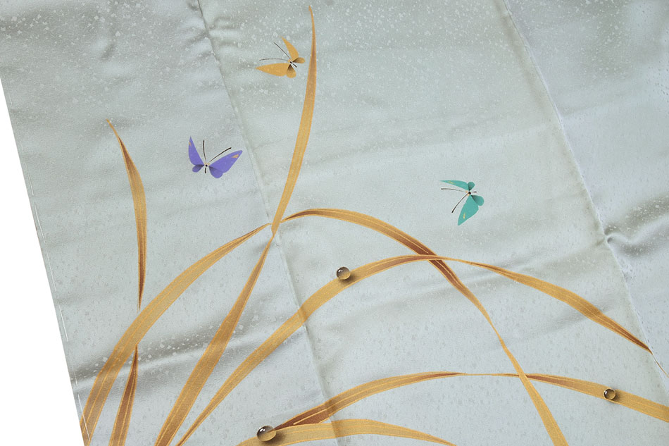 青木龍雲作・正絹付け下げ着物の写真