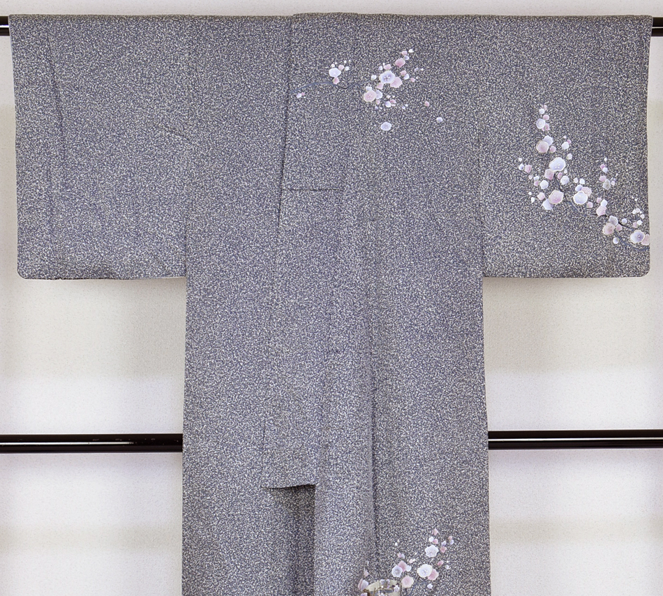正絹 着物訪問着グレーすすき、秋の草花 - 訪問着・付け下げ