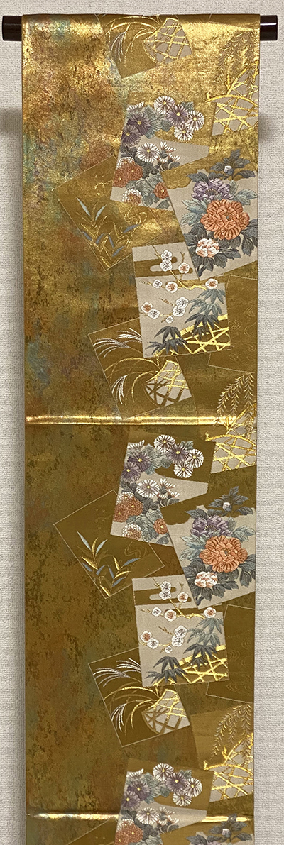 袋帯 中古 リサイクル 正絹 カジュアル 仕立て上がり 六通 花模様 金  