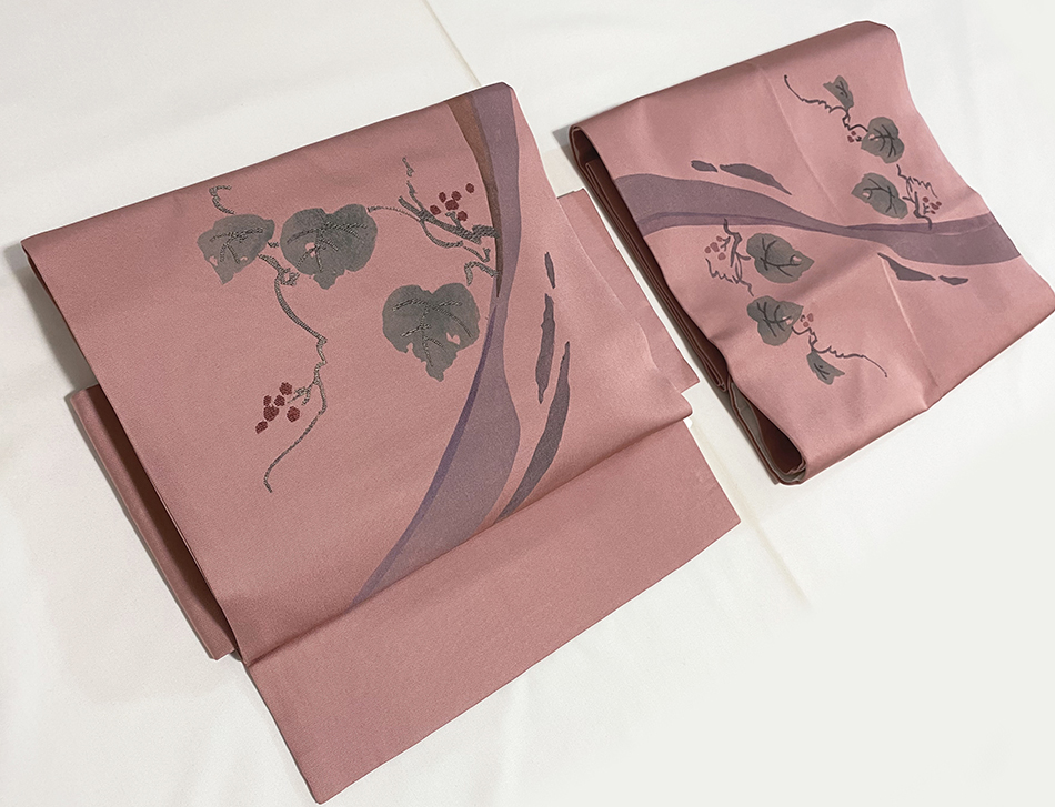 美品　正絹　お着物セット　未使用品　大寸作り帯 着物セット 総絞り 小紋・八寸名古屋帯・帯締め 3点 セット 菱